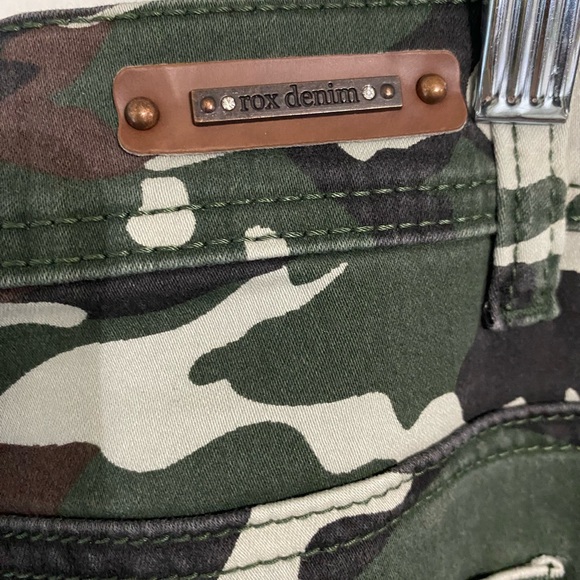 Rox  denim camouflage  pants size 11 - Picture 4 of 6